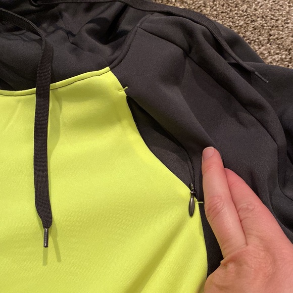 Women’s XL Grey & Lime Green Nike Hoodie - Picture 4 of 9